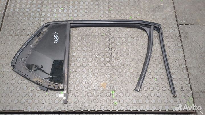 Стекло форточки двери Chevrolet Traverse, 2019