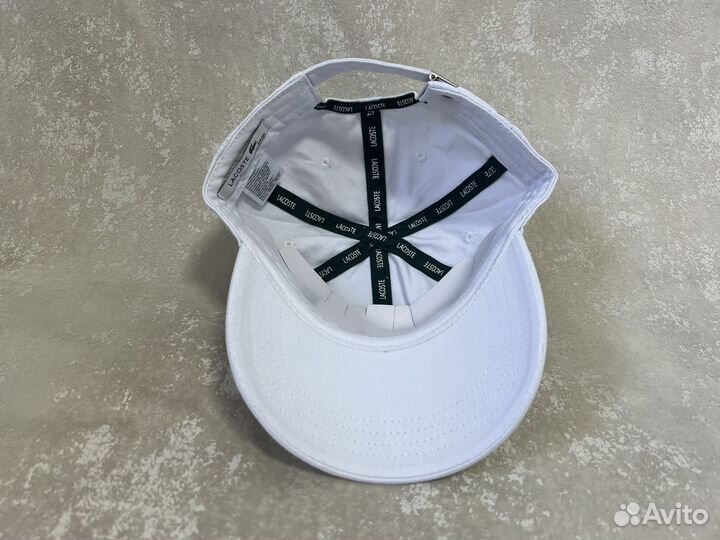 Кепка lacoste