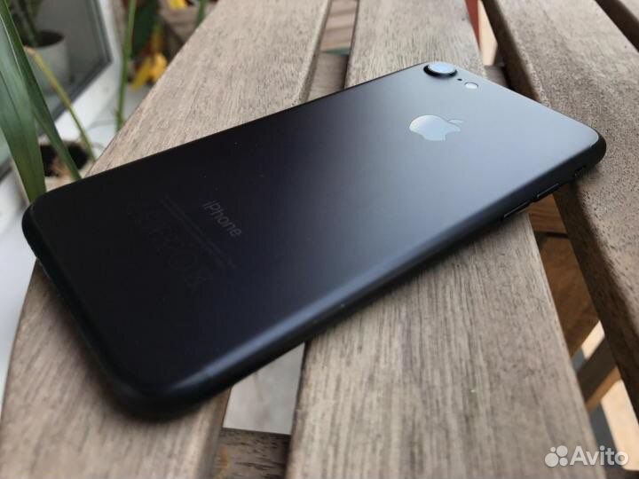 iPhone 7, 128 ГБ