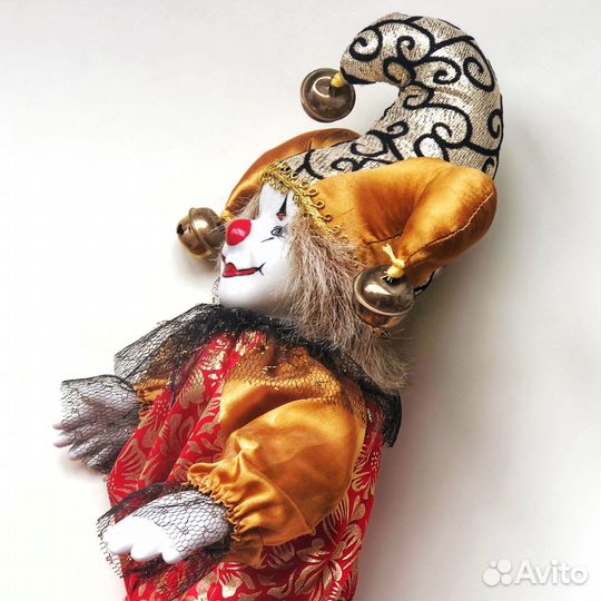 Фарфоровый клоун 35 см