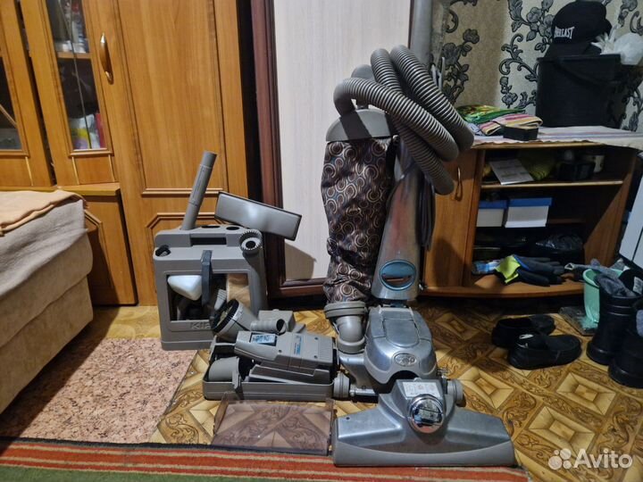 Профессиональный пылесос