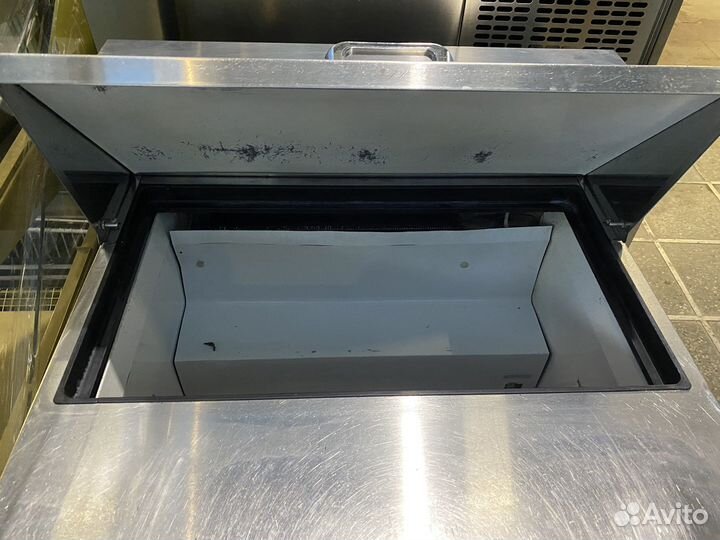 Стол холодильный