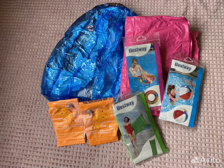 Надувной матрас, мяч, круг для купания пакетом