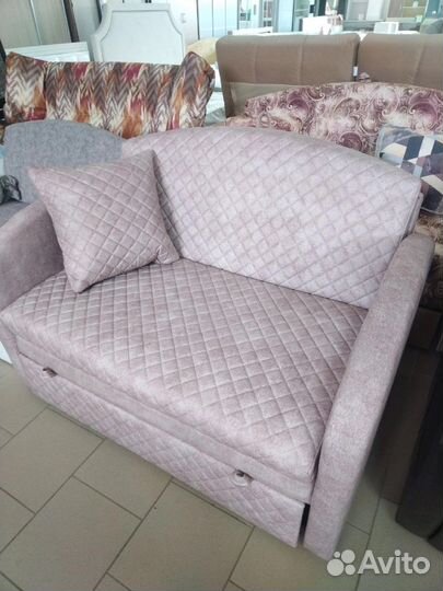 Диван и кресло