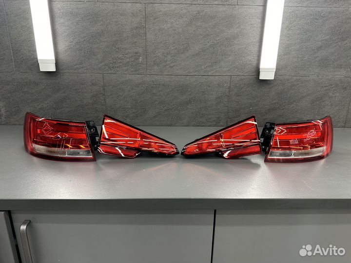 Задние фонари Audi A4 B9