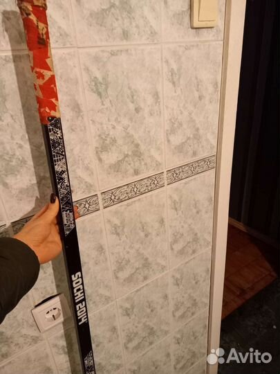 Клюшка хоккейная