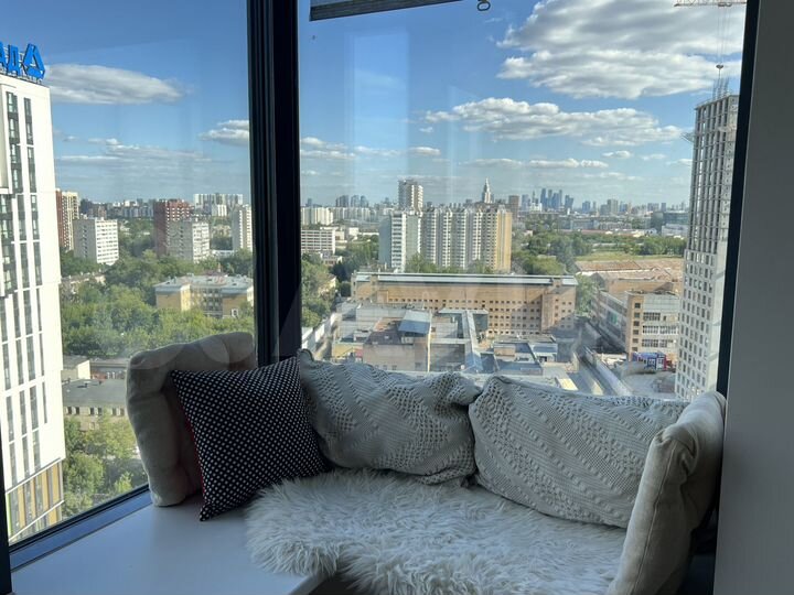 2-к. квартира, 64 м², 17/36 эт.