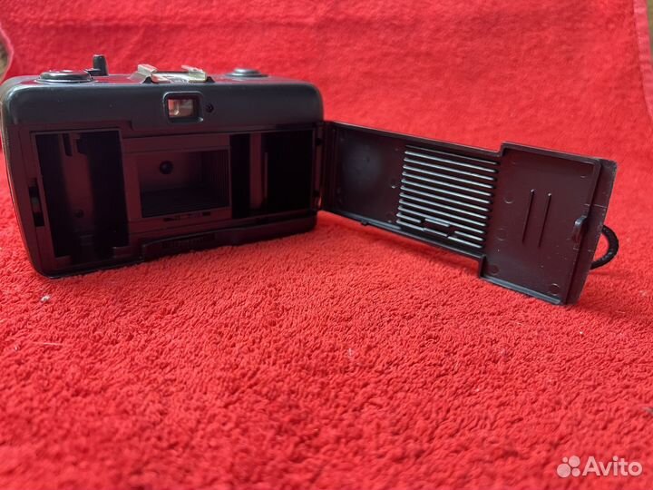 Пленочный фотоаппарат