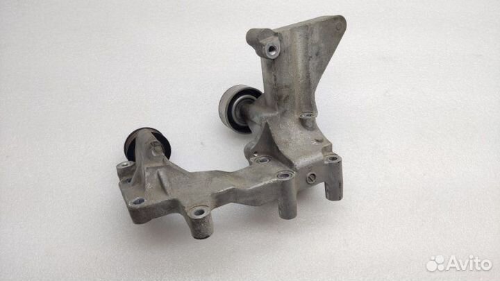 Кронштейн генератора Mitsubishi Outlander GF 4B11