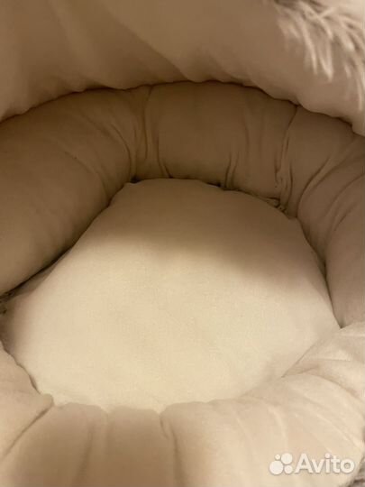 Лежанка для кошек