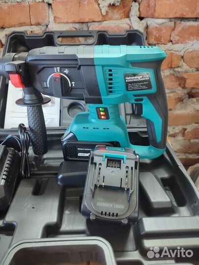 Аккумуляторный перфоратор