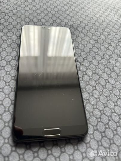 HUAWEI P20, 4/128 ГБ