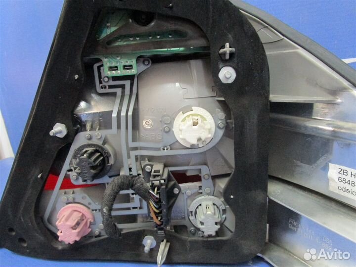 Фонарь задний правый Mercedes-Benz S W220 113.960