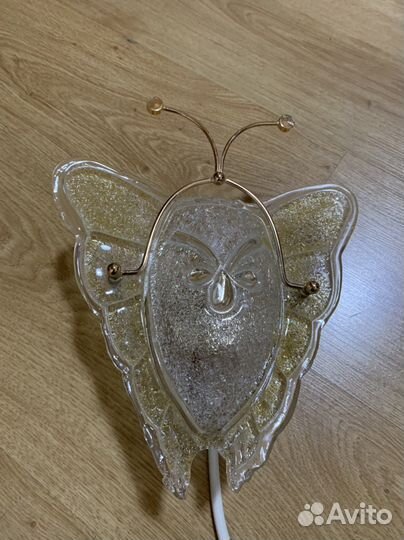 Настенный светильник бра