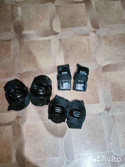 Защита рук и ног для катания на роликах