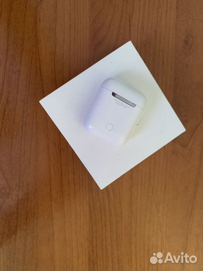 Airpods 1