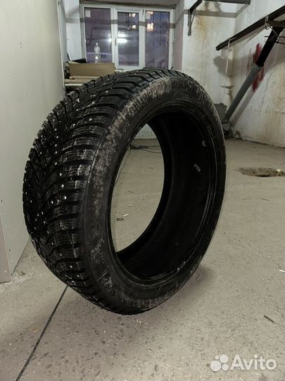 Continental IceContact 3 235/45 R18 98T