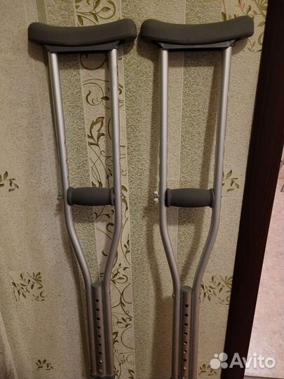 Костыли подмышечные