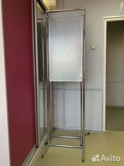 Стойка для крючков