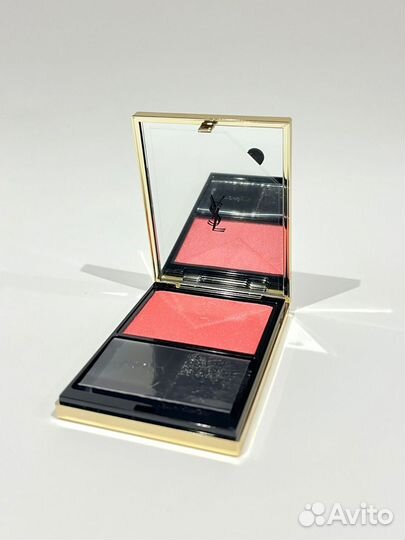 YSL румяна с эффектом сияния Couture Blush