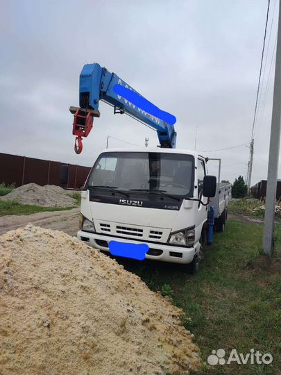 Isuzu NQR71 с КМУ, 2007