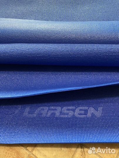 Коврик для йоги и фитнеса