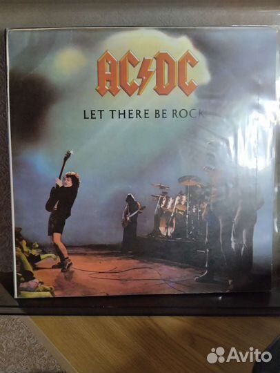 AC DC /Saxon/Rainbow