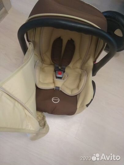 Коляска Tutis Zippy New 3 в 1