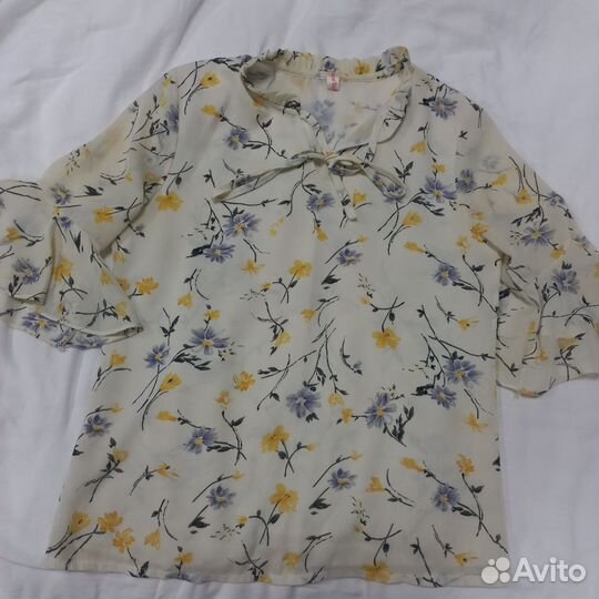 Отдам бесплатно женские вещи