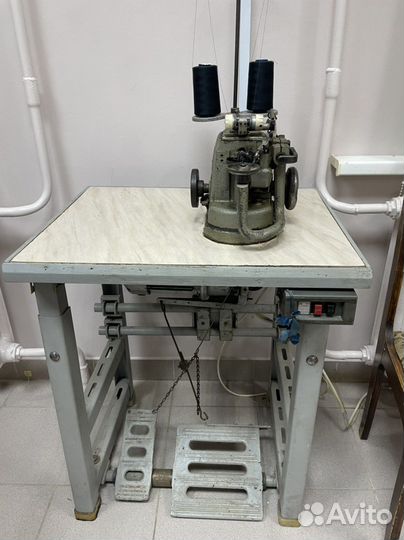 Скорняжная швейная машина