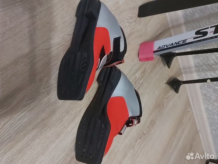 Лыжные ботинки