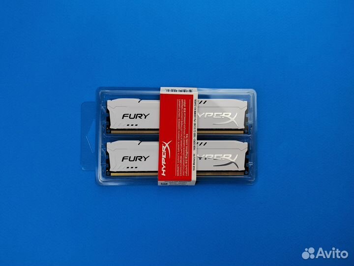 DDR3 8 / 16 GB 1600 Mhz HyperX Fury dimm white