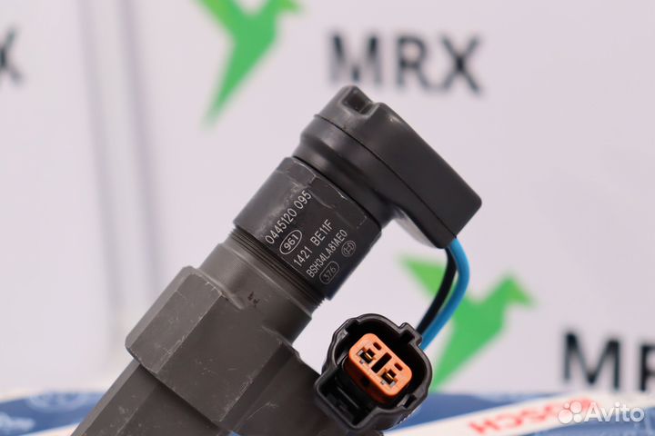 Форсунка топливная 0445120095