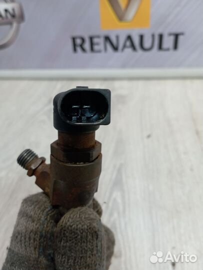 Форсунка топливная Renault megane 3