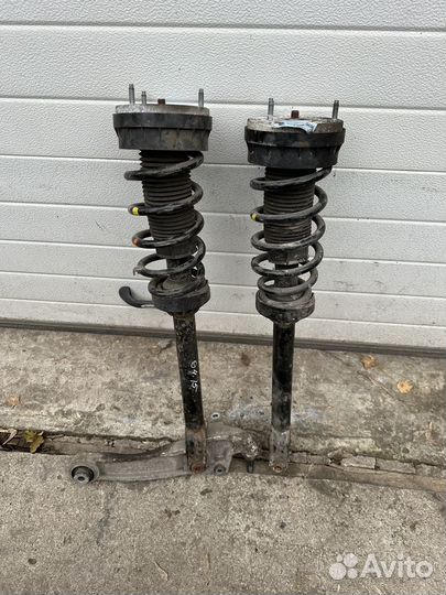 Стойка передняя Jaguar XE x760 задний привод 204dt