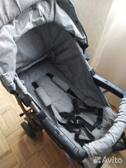 Прогулочная коляска-трость FD design Amigo