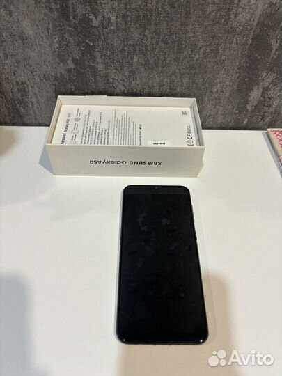 Samsung Galaxy A50, 4/64 ГБ