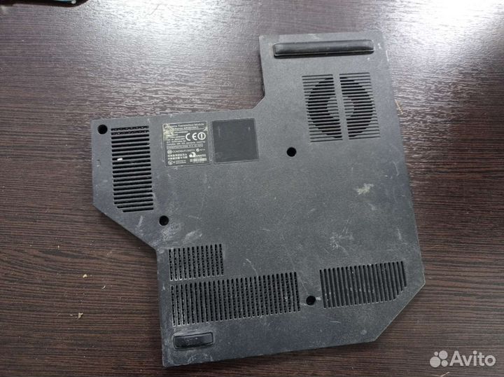 Ноутбук на запчасти Emachines E510