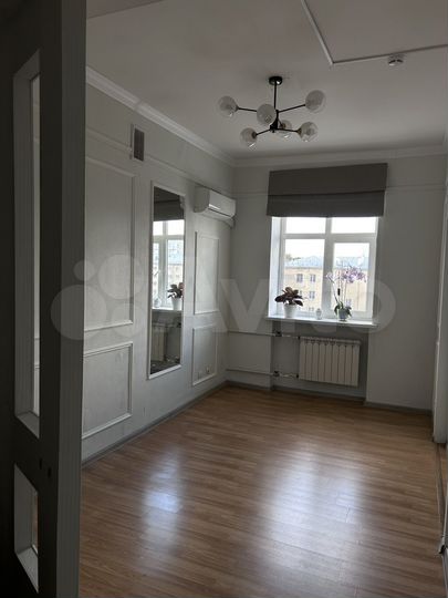 Помещение кабинет рабочее место лэшмейкер визажист