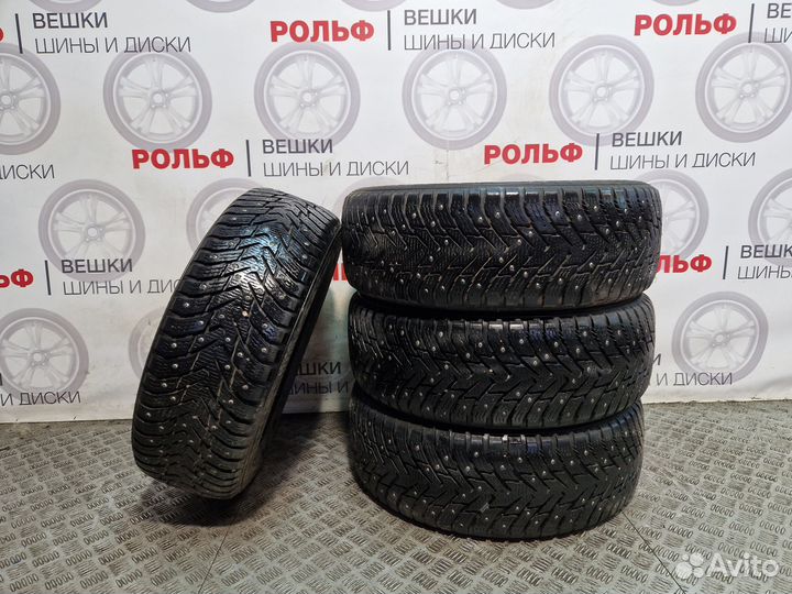 Nokian Tyres Hakkapeliitta 8 SUV 215/60 R17