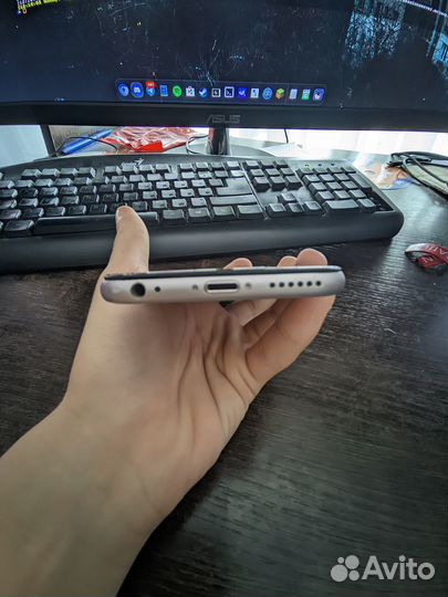 Apple iPhone 6 16Gb