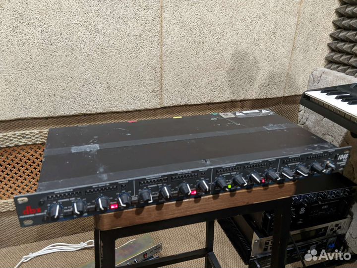 Dbx 1046 quad compressor/limitter