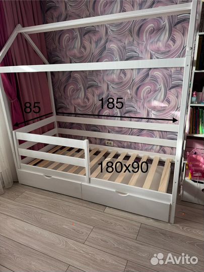 Кровать домик