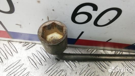 Ключ колесный mitsubishi L200 K4T (GEA16VP01)