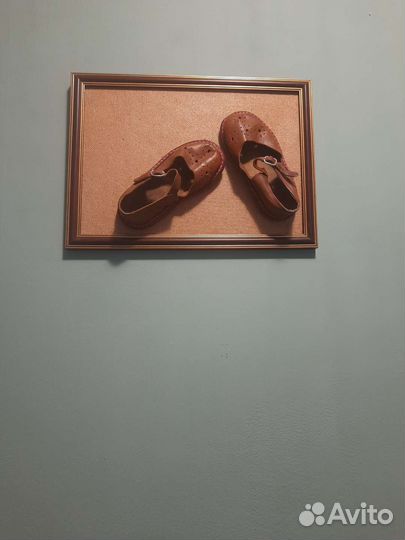 Инсталляция Арт объект Картина Детские сандали