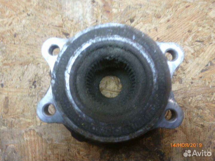 Ступица передняя Audi A4 B8 2.0 2009