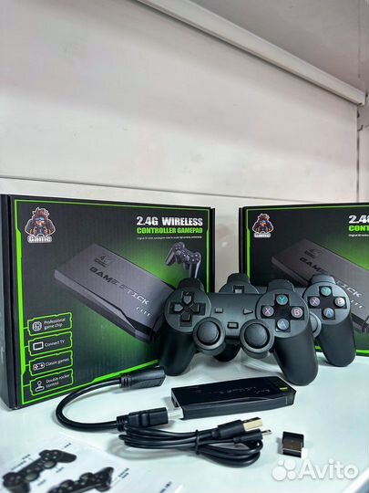 Игровая приставка Game Stick 64Gb 10 000 игр