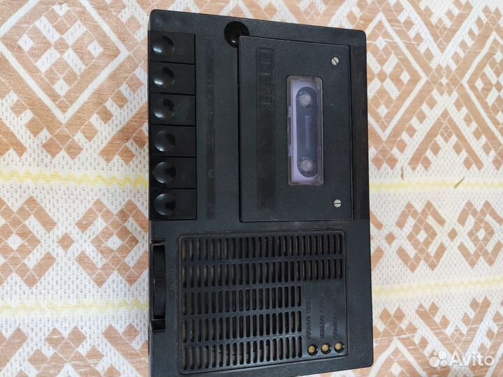 Кассетный магнитофон СССР - вм-85К