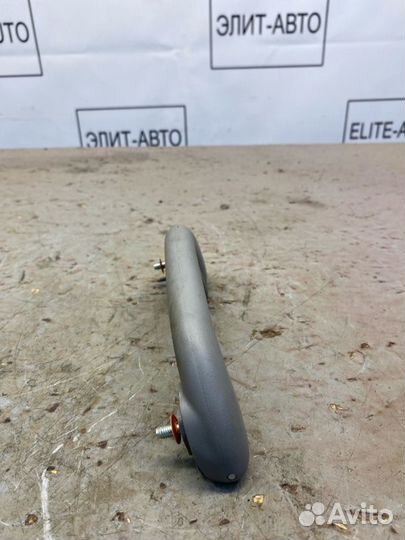 Ручка потолка задняя Kia Rio 3 1.4 2016