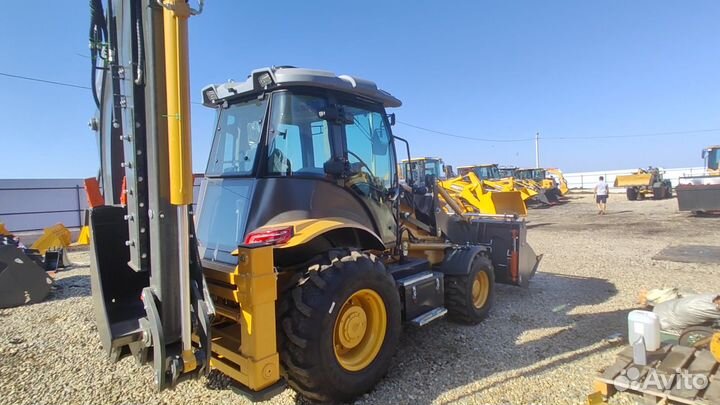 Экскаватор-погрузчик ЧЛМЗ 310 / 310.1, 2023